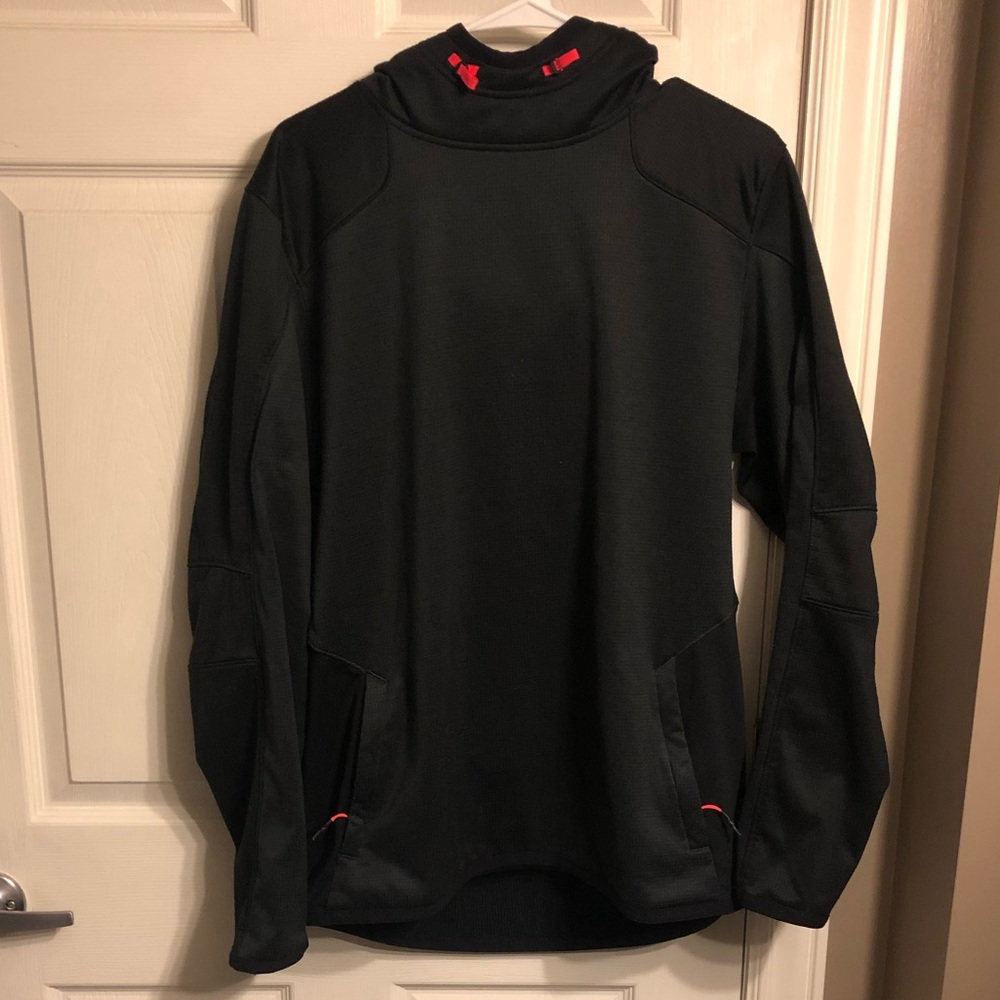 Under Armour Hoodie